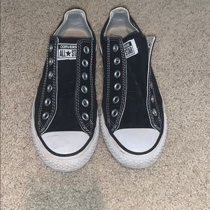 Black converse without laces